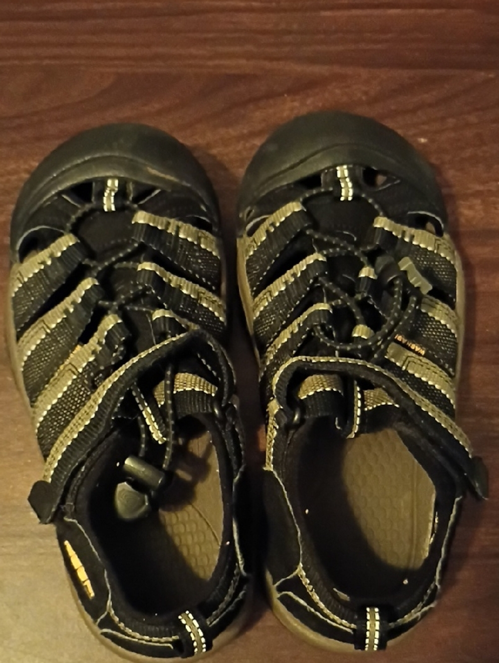 KEEN  Black and Tan Outdoor Sandals with Secure Hook-and-Bungee Closure